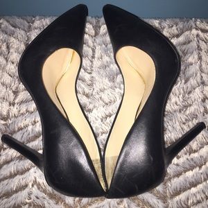 Jessica Simpson Black Pump Size 7.5
